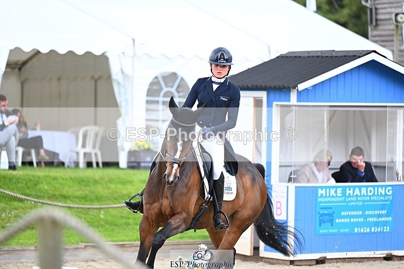 240524-142020-10207 - 530-GLOBAL_FAERLIE_FLASHY-Sanne_de_Jong