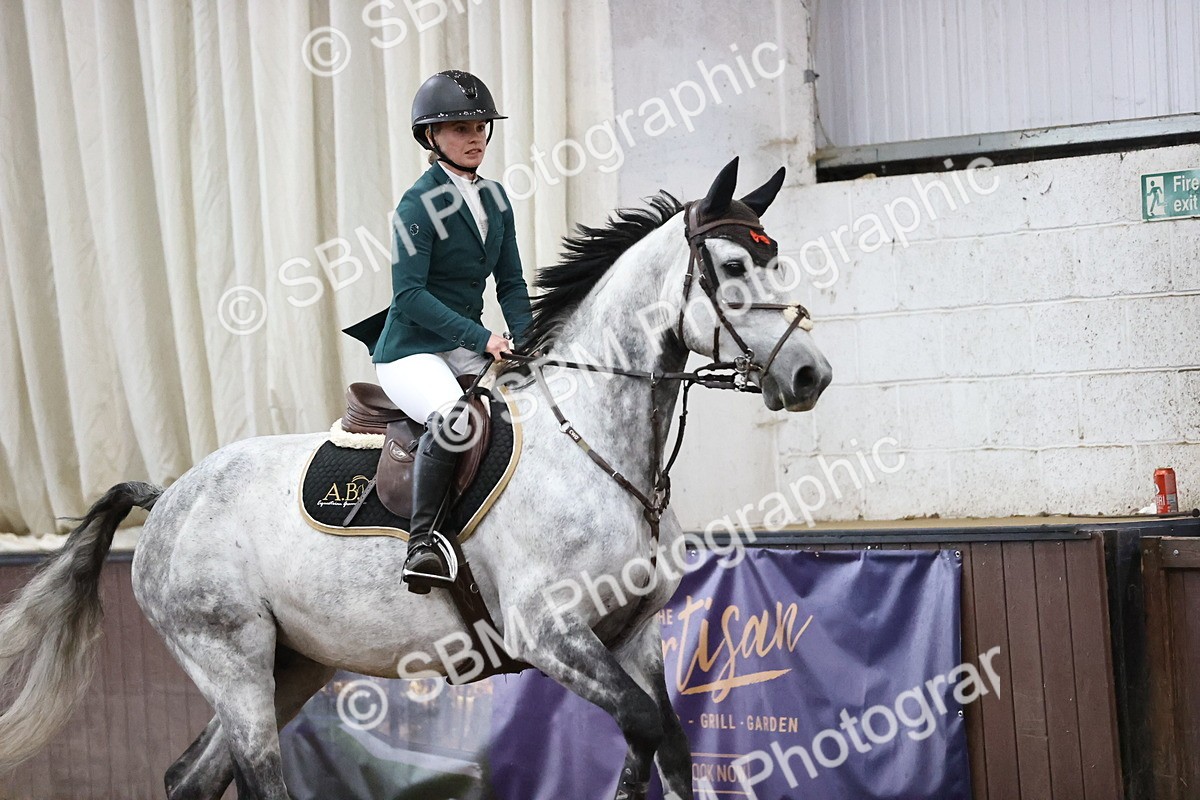 SBM_007632 - Class 19 - Senior Newcomers 1.10m