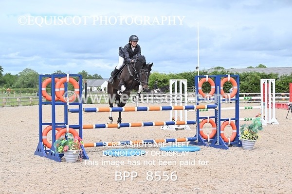 BPP_8556 - CLASS 15 SUN Senior Newcomers/ 1.10m Open