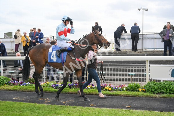 yr13052022r6-18 - Race 6 4.45pm Yorkshire Equine Practice Stakes