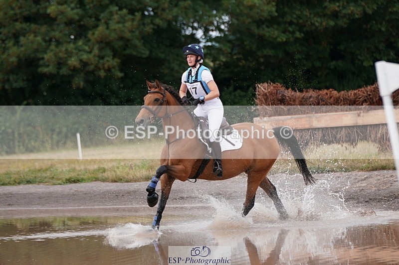 250802A-113432-02224 - A-017-Sophie.Vicary-ENGELIQUE.O