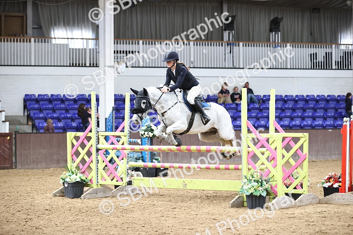 SBM_003002 - Class 13 - Blue Chip Pony Newcomers 1.00m Open