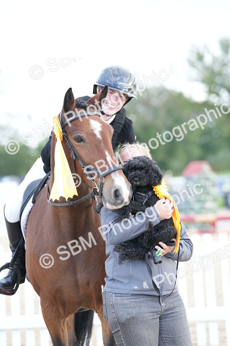 SBM_29205 - J43 - Horse & Hound Open 50cm