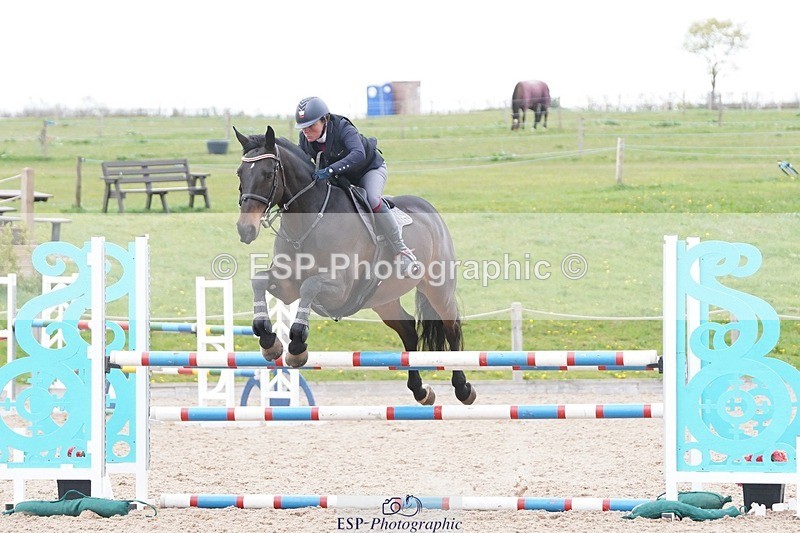 250414-142342-01129 - 1.10m Round 2