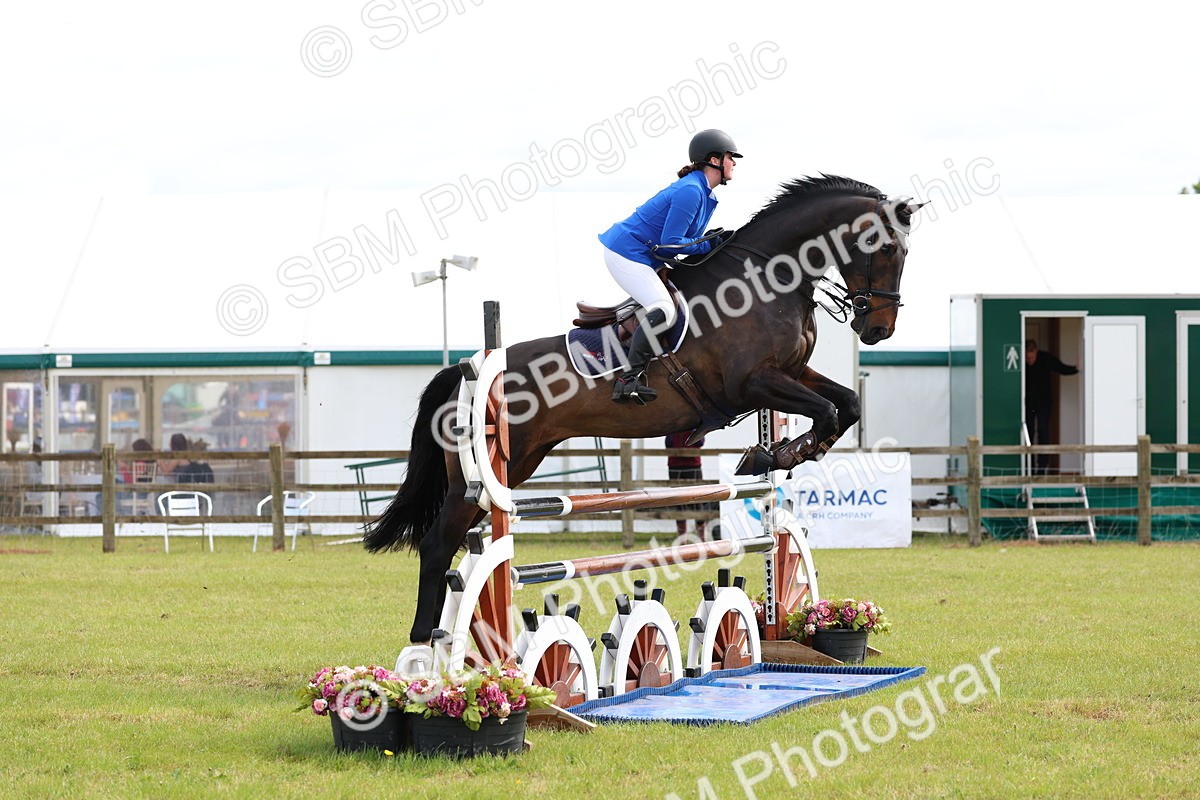 SBM_13382 - Class 206 - Senior Newcomers - 1.10m Open