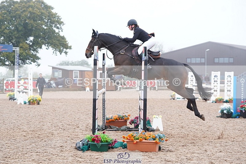 241006A-125812-06908 - Cls 20 Snr Newc & 1.10 Open