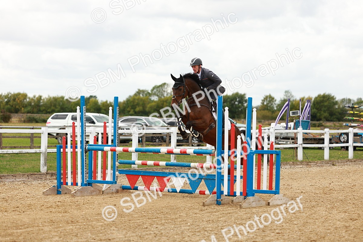SBM_001183 - Class 3 - Senior Discovery - 1.00m