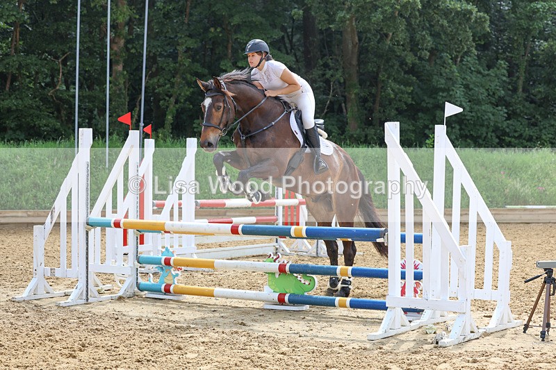 3E7A5757 - Class 5: Senior 95cm