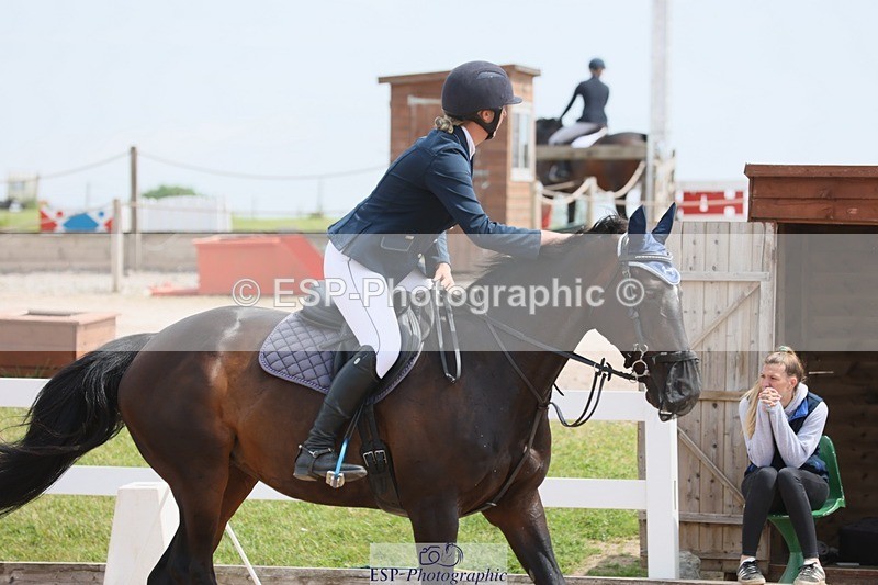 250523-125148-01454 - Cls 09 A&B  Snr Disc & 1.00m Open