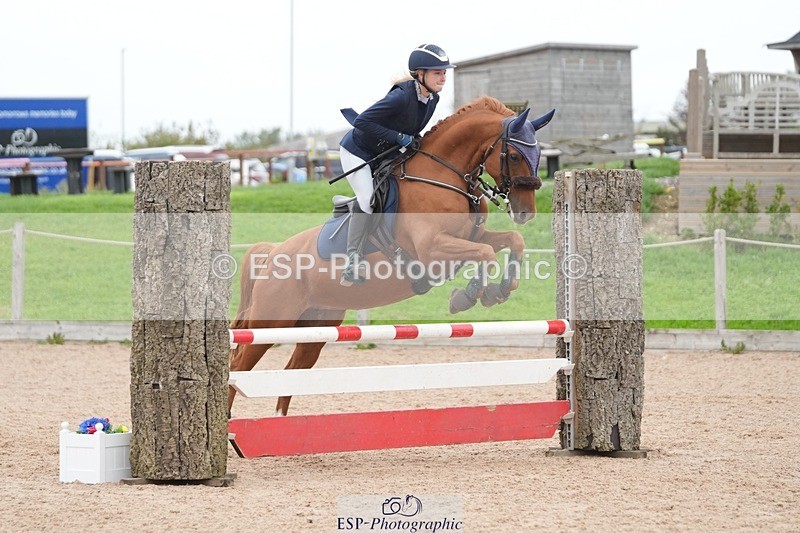 250920-112233-00768 - Cls 8 Pony Discovery