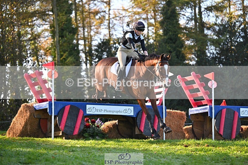 241026-113037-11960 - 383-Kirstin.Elisa.Evans-MONTY.GUIRY