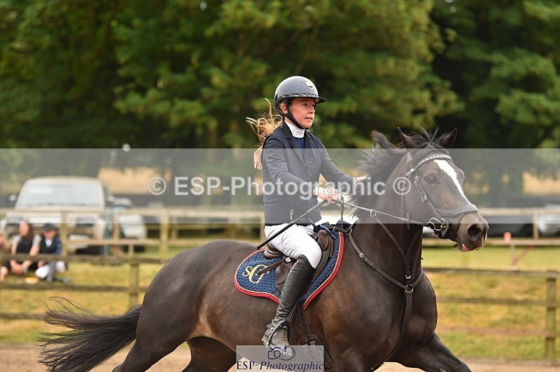 230618-134232-12769 - Cls 25 Pony Foxhunter & 1.10m Open