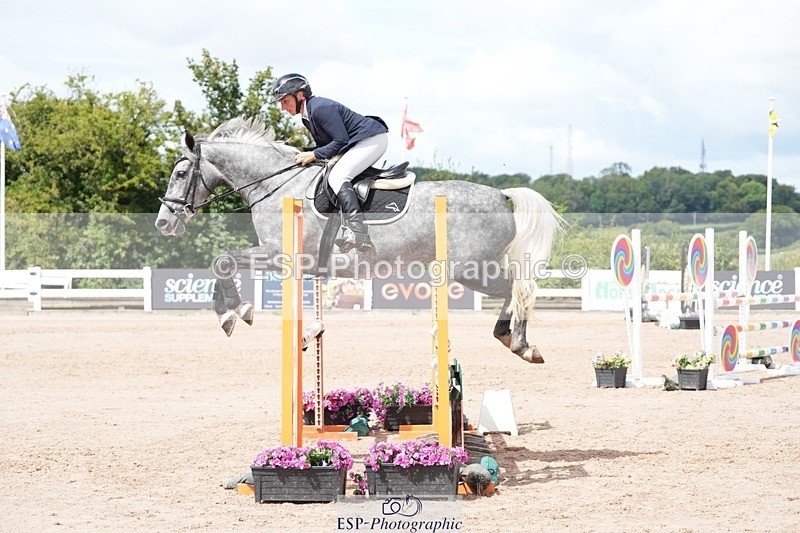 250731-120329-01587 - Cls 09  95cm Nat Am Qual