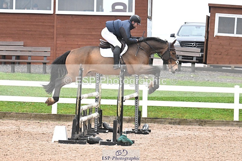 251105-123315-00521 - Cls 03 1.05m Open