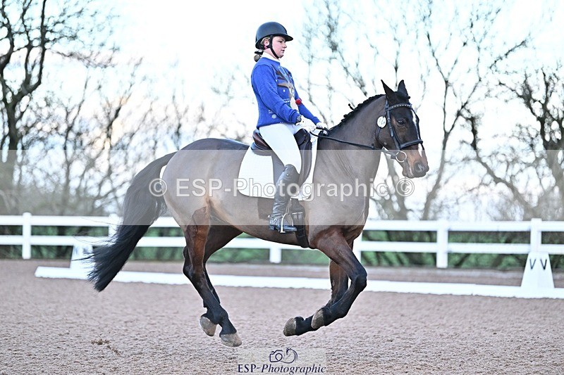 241214-085520-00834 - 143-Tila.Da.Costa-Leomiro