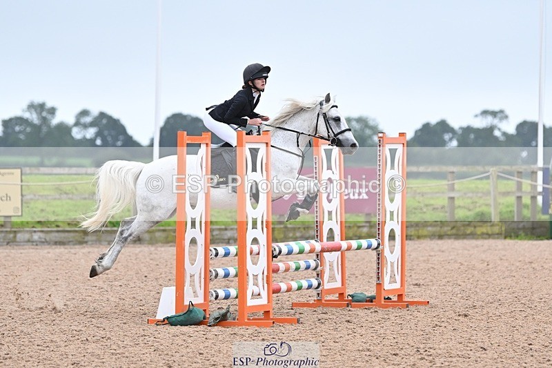 240813-184839-00783 - Classes 5 A&B & 6 80cm