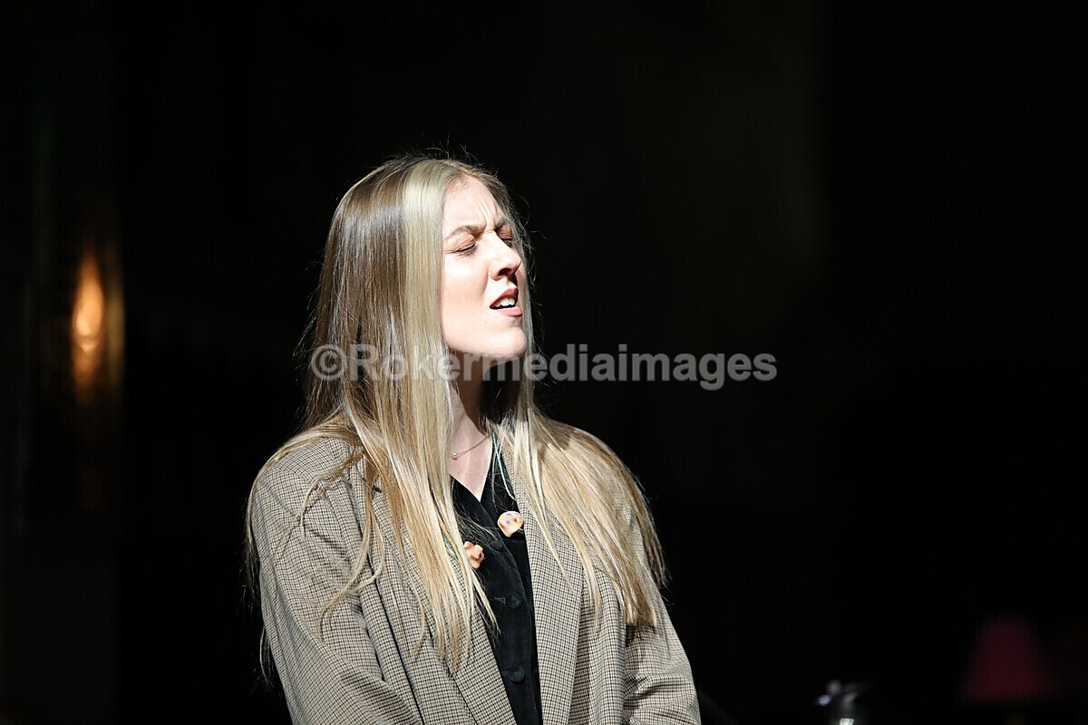 FOLK N BLUES-710 - FOLK and BLUES SEPT 2022