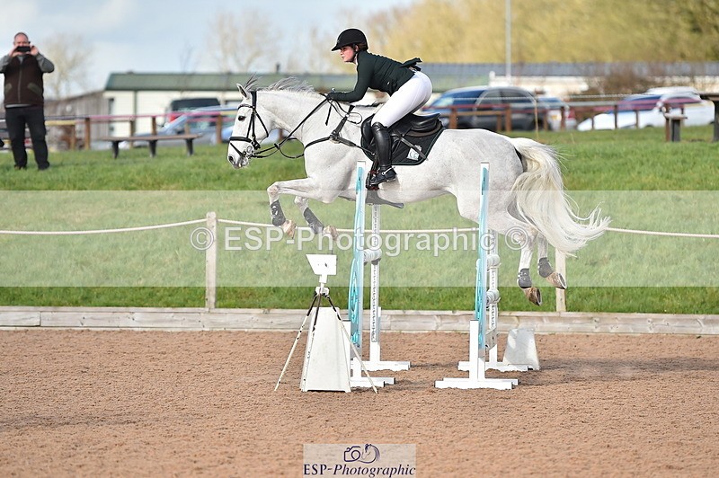 240306A-142650-01653 - Cls 4 Newcomers and 1.10m Open