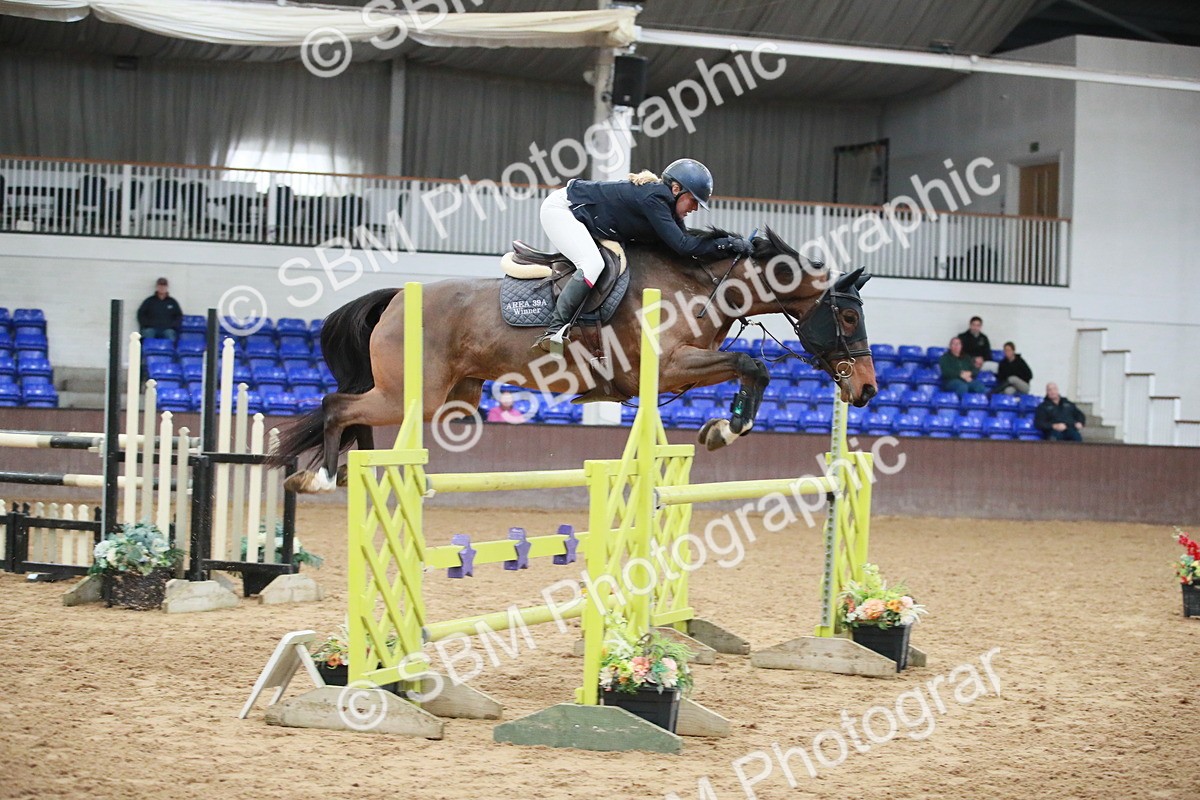 SBM_000965 - Class 4 - Senior Newcomers - 1.10m Open