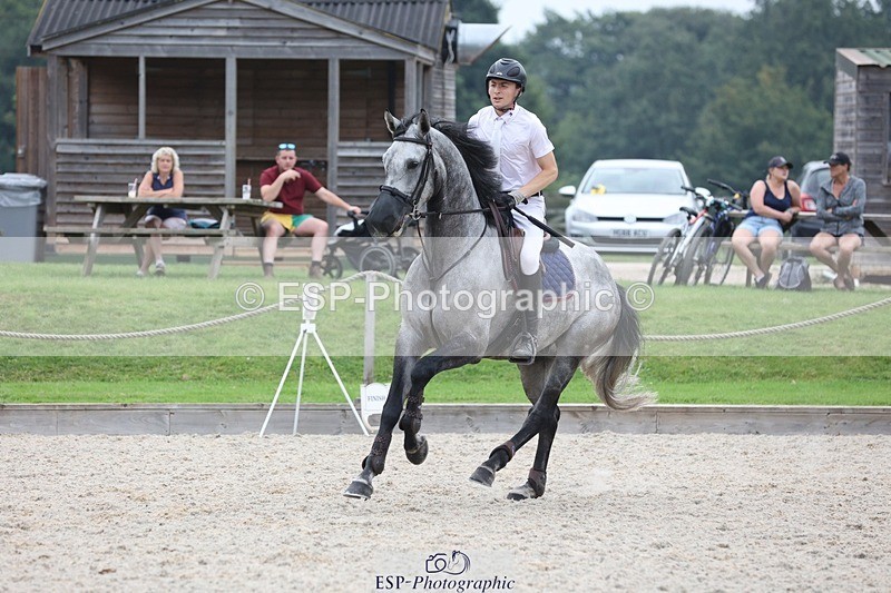 230908-180626-03605 - Cls 9 Snr Newcomers & 1.10m Open