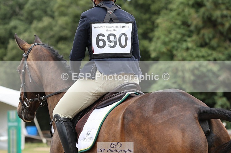 250803A-142138-14641 - O-690-Selina.Milnes-MUSTAFA.MOLASSES