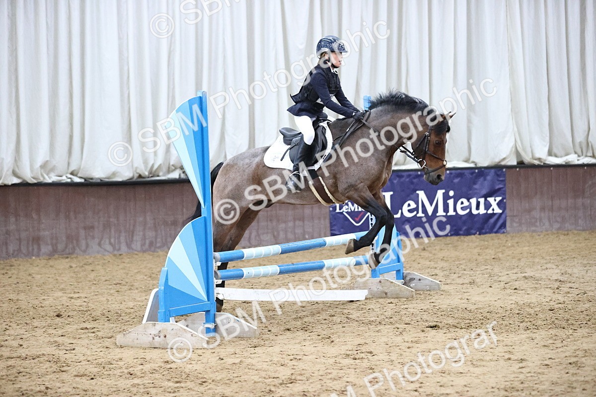 SBM_001847 - Class 5 - Henlow Veterinary Hospital 70cm