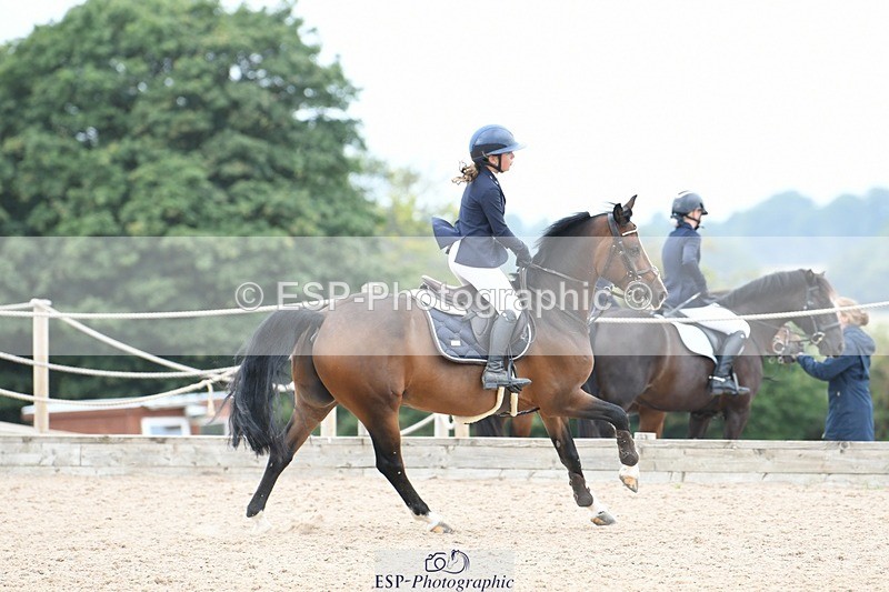 250807-110852-00489 - 90cm Round 1