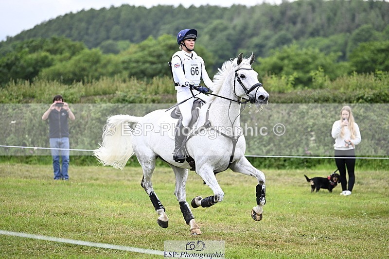 250524A-104946-09094 - A-066-Jemima.Howden-MONBEG.WHISPER