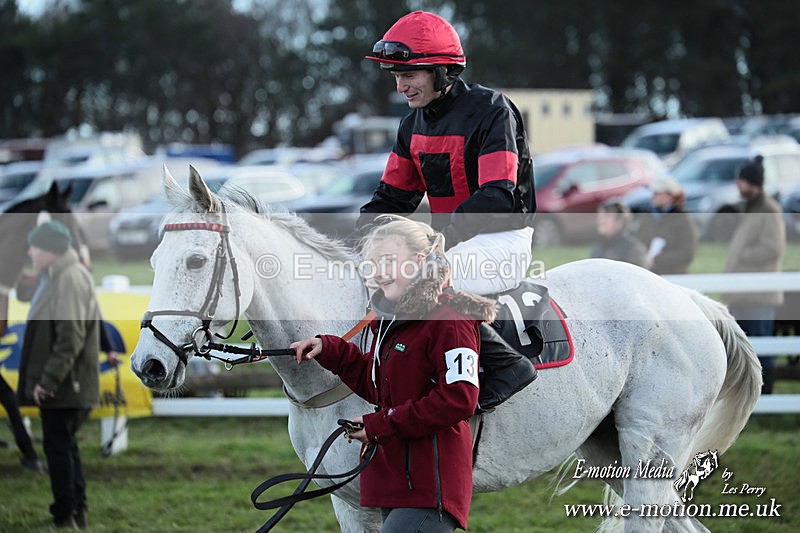 PtP 141225  1764 - New Forest Hounds PtP Larkhill 14/12/25