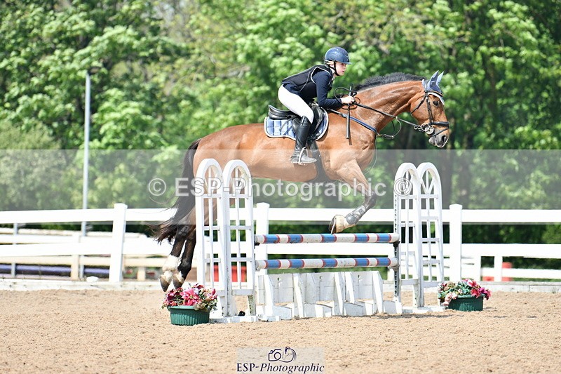 240512A-143422-19184 - Cls 42 85cm National Am Quali