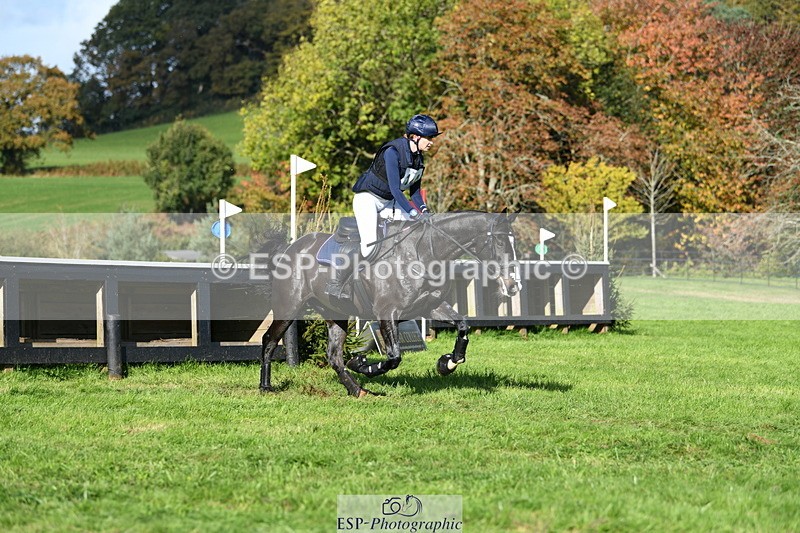 251024A-125118-11745 - B-144-Annabel.Carthy