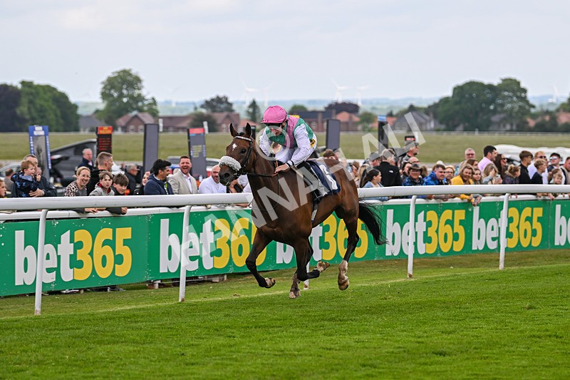 240525-Race 1-Tarriance-9600 - Race 1