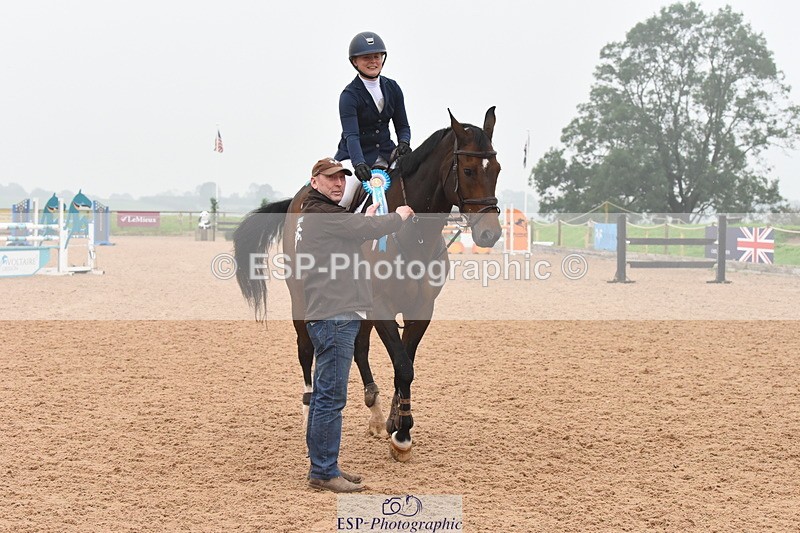 230916A-171158-05781 - Cls 19 Snr 1.10m Derby