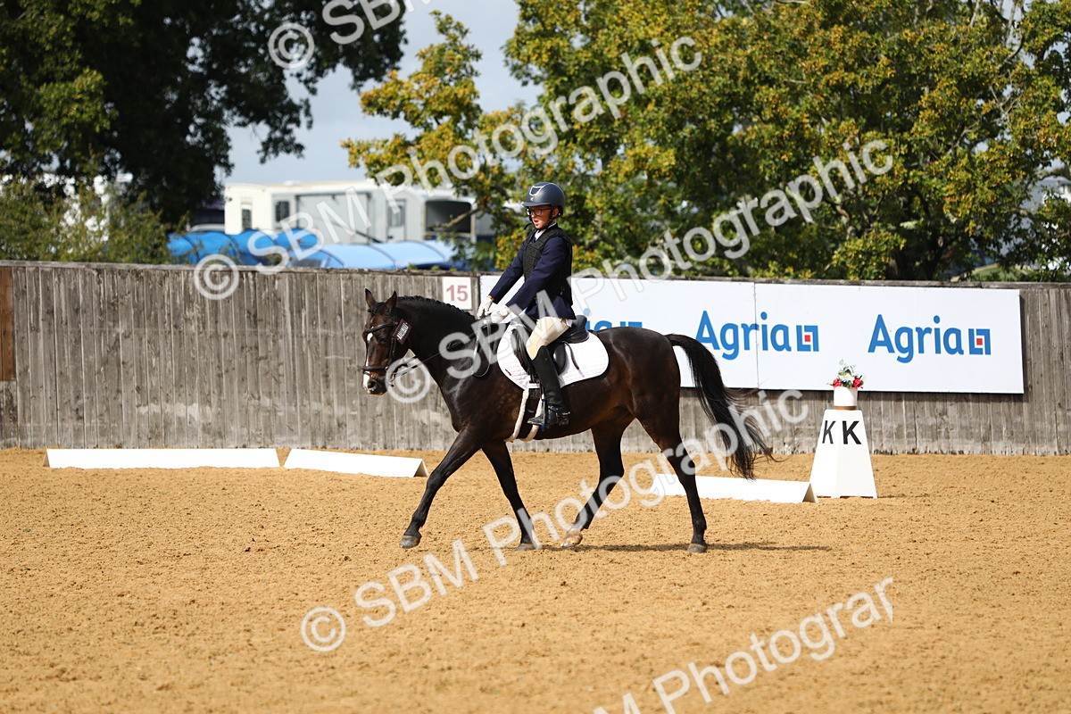 SBM_42691 - D21 - Junior Championship Intro 1
