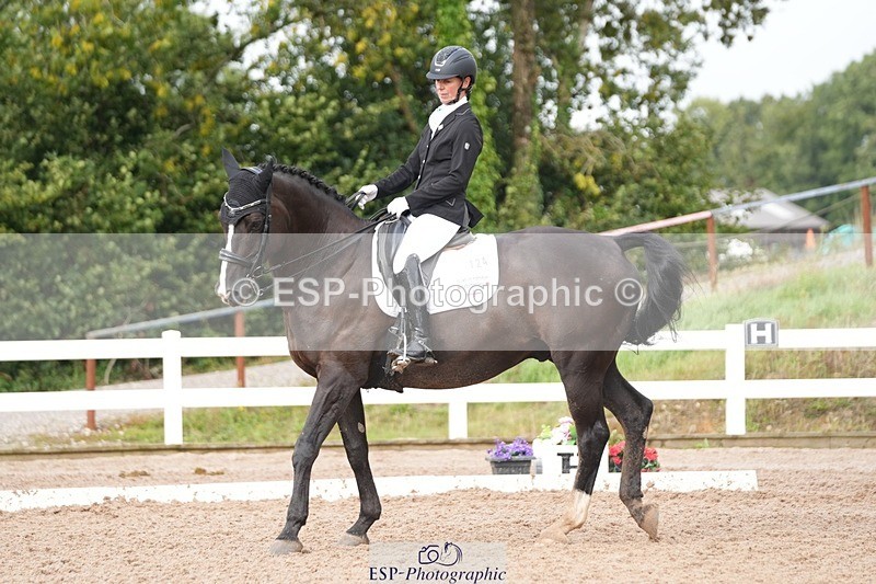 250907-154745-09648 - 124-Kerrie.LovePenlove.Aristocrat