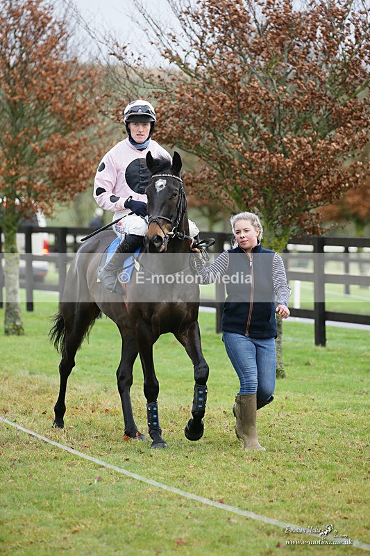 PtP 121221 148 - Barbury International Point-to-Point 112/12/2021