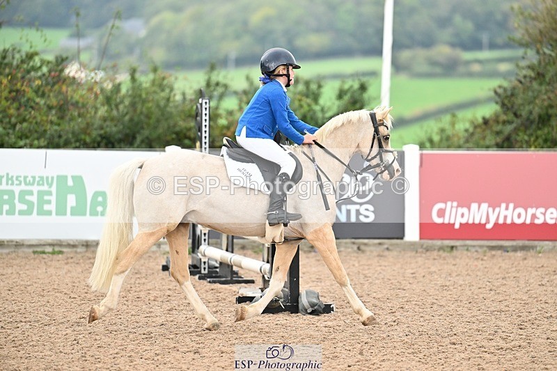 250920-100316-00098 - Cls 20+21 Club and Schools 60cm