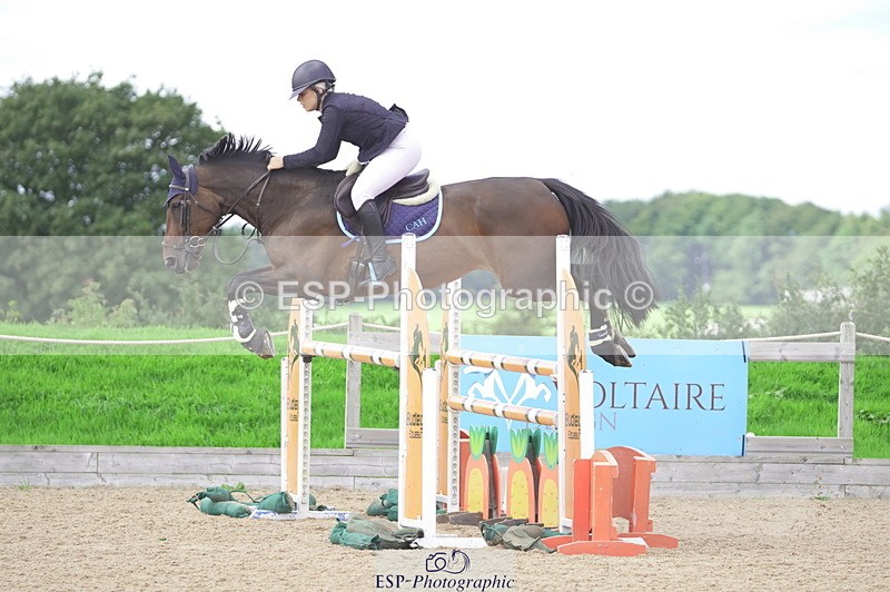 230806A-122836-01981 - Cls 14 Snr Foxhunter & 1.20m Open