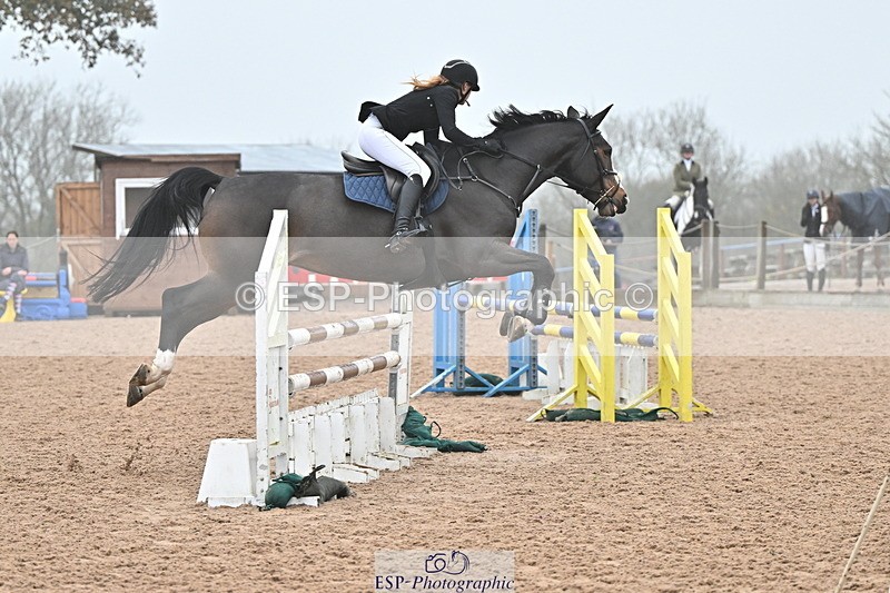 241103A-110203-06855 - SUN Cls 18 British Novice and 90cm Open