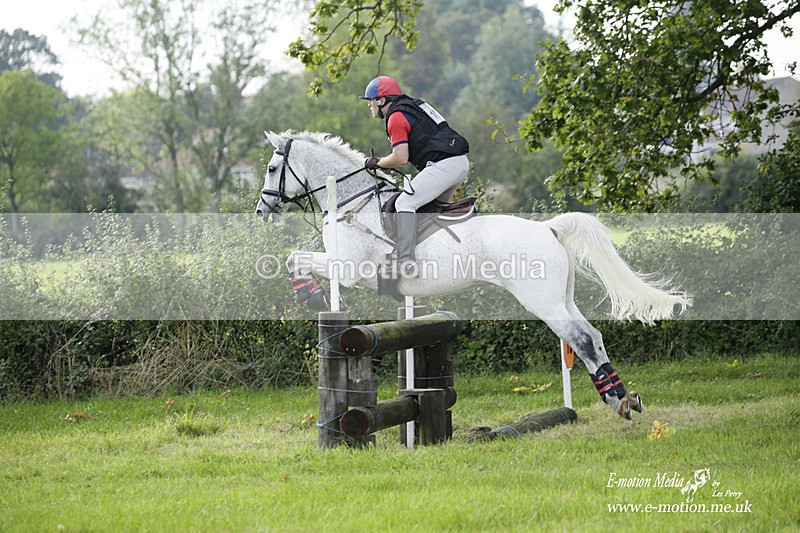  WWHT 171021 3110 - Intermediate (0.90m)  17/10/21