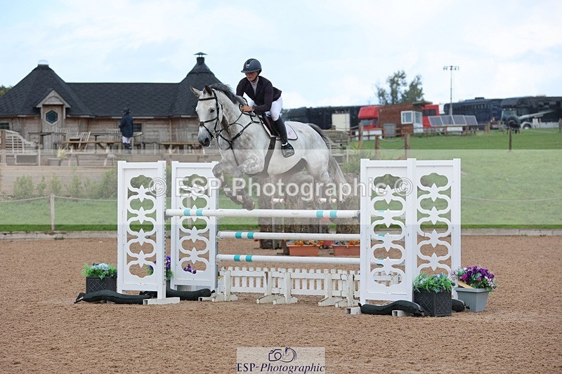 250911-120113-01305 - Cls 3 Snr Foxhunter