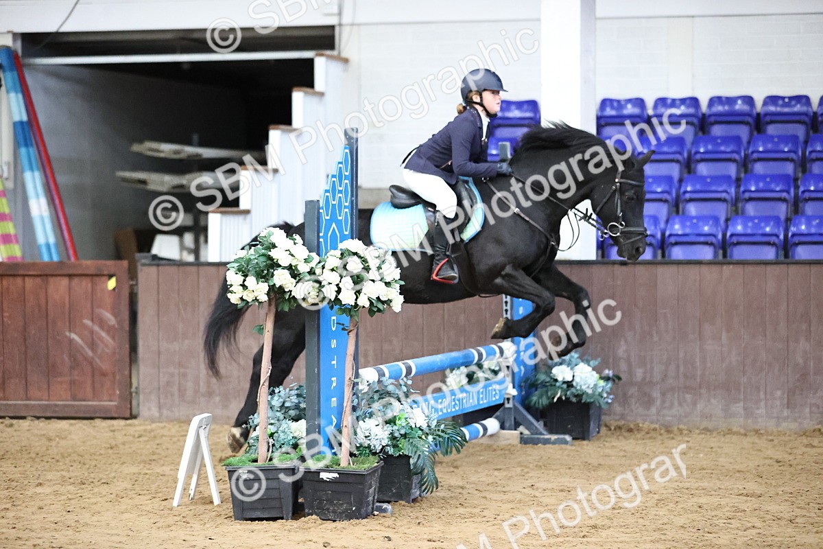 SBM_001771 - Class 9 - Pony Intro 70cm Open