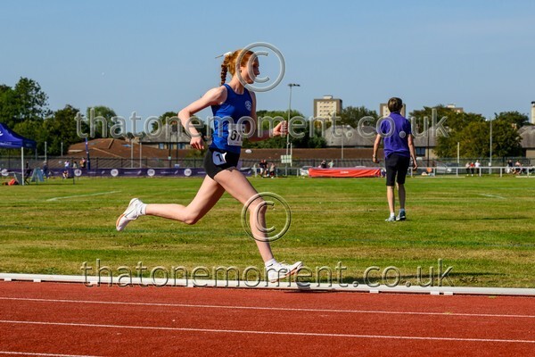 Age25SAT-917781 - Track Female Set Two