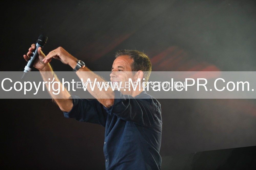 SH4_8381 - Pat Sharp.