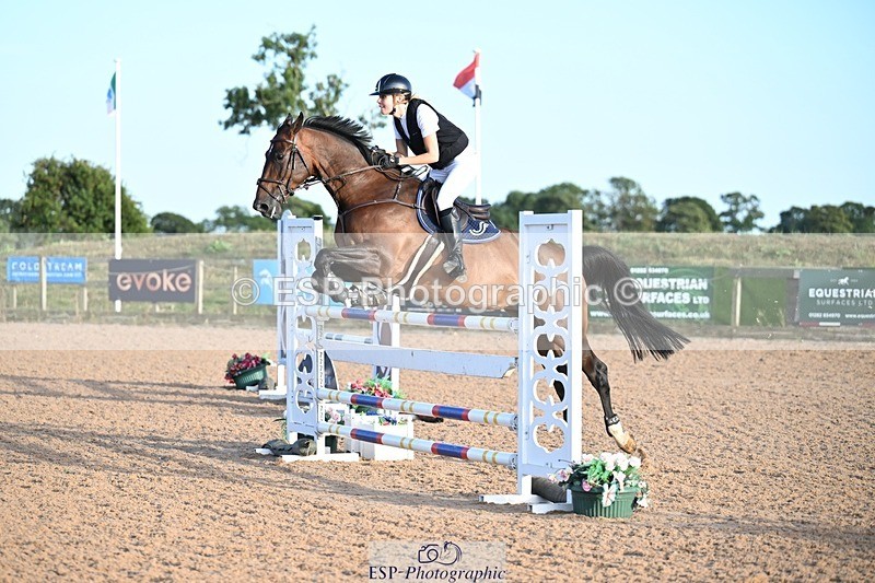 260731-193454-07169 - Cls 15 Snr Foxhunter