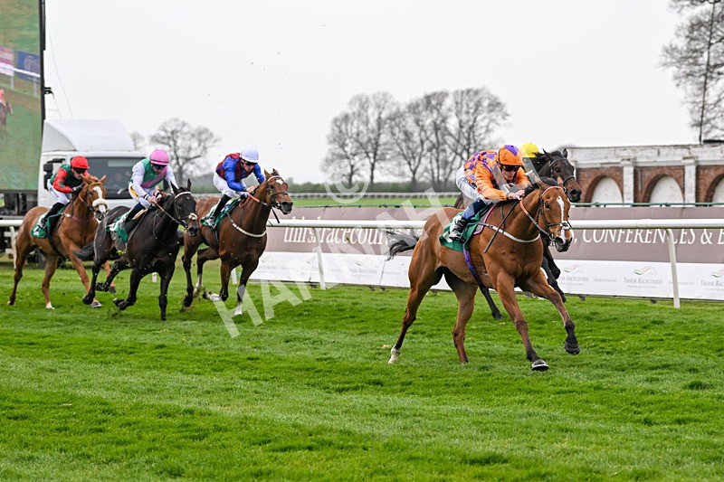 120425-Race 3-Paborus-1049 - Race 3