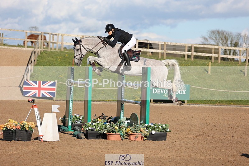 240419A-172908-09818 - Cls 10, 2 Star Big Tour 145cm  Break to End