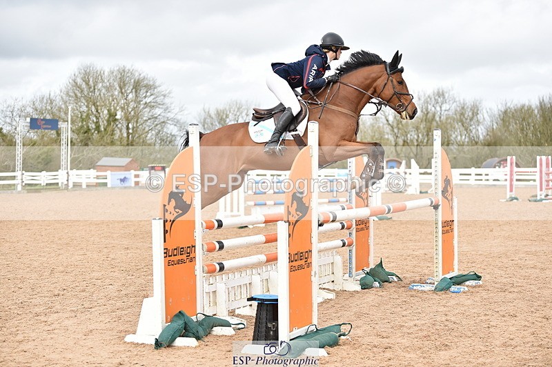 240327A-123954-00421 - Cls 4 Newcomers and 1.10m Open