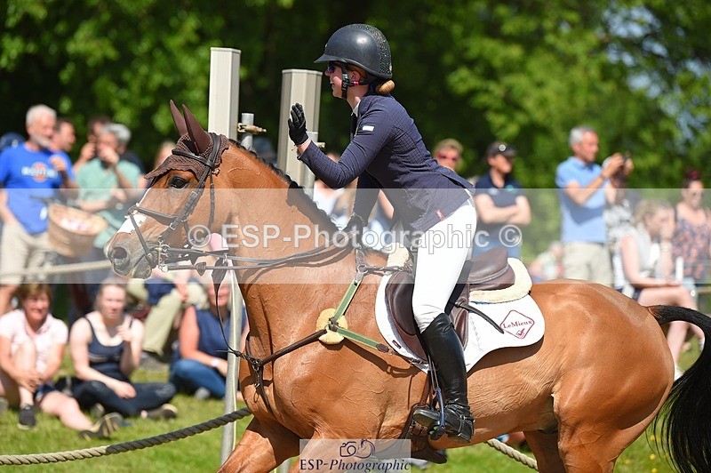 230528-102804-14963 - 206-MEXICAN_WAVE-Daisy_Bathe-SJ