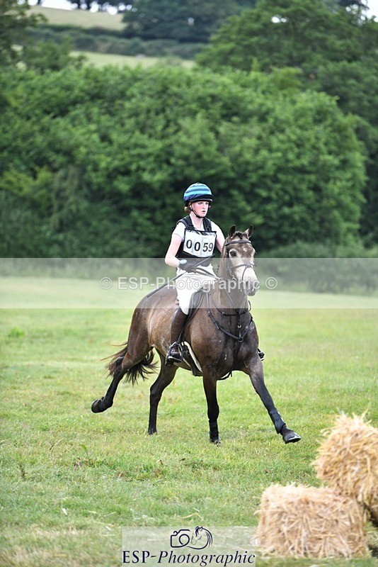 230625-104912-01163 - XC 90cm 9.45 to 11.00